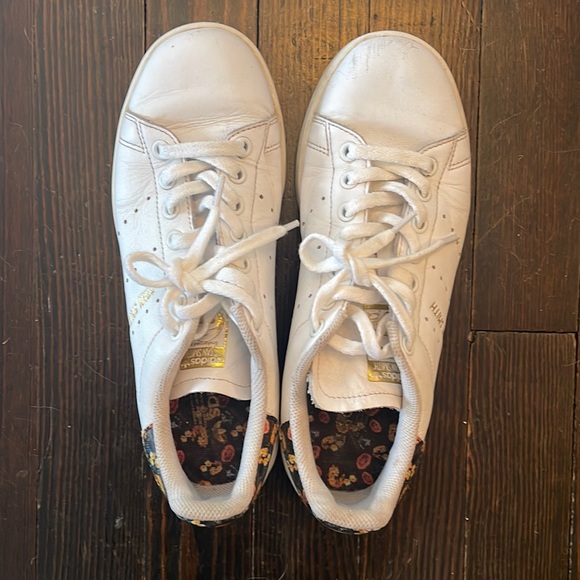 Floral Stan Smiths - great condition! - Picture 1 of 3